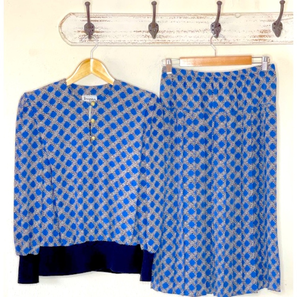 Vintage Evanna Petite Blue Patterned Skirt Set
